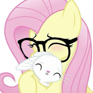 Meet your Posher, Ems